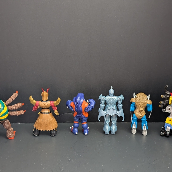 Action Figure Set - Multicolor - Picture 5 of 5